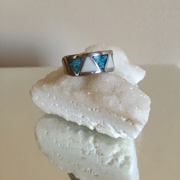 Vintage Jewelry - Vintage 1970 Thick Band Turquoise Traingle Ring